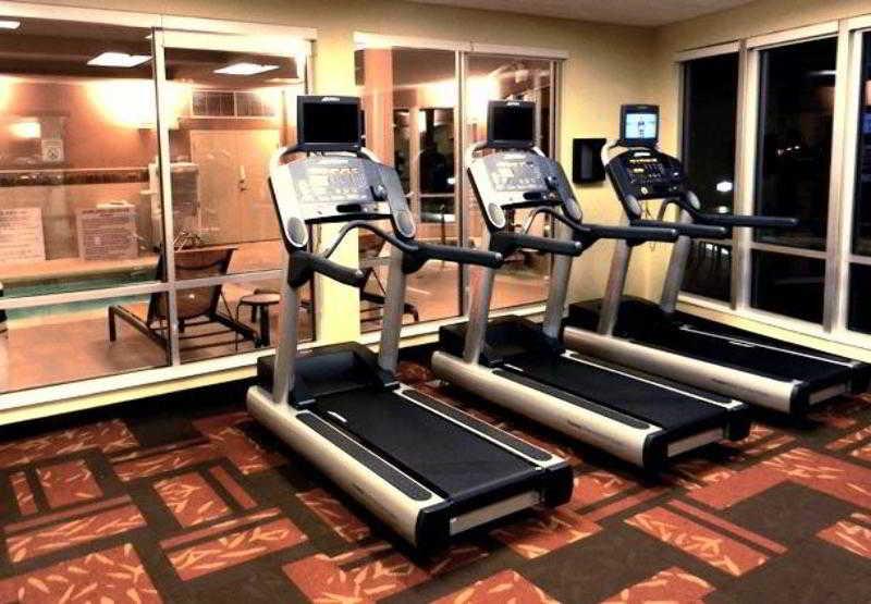 Courtyard Milwaukee Airport Hotel Faciliteter billede